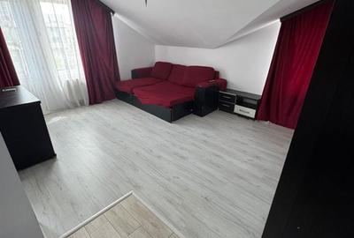 Apartament cu 2 camere decomandat în Apărătorii Patriei - 2