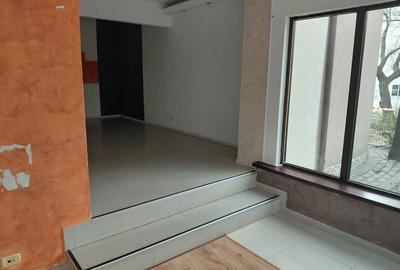 Apartament decomandat în Central - 5