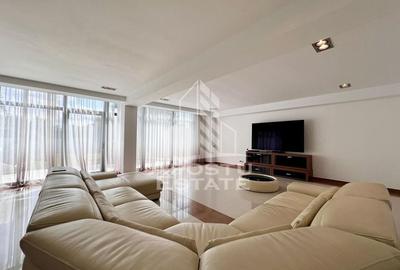 Casa de lux cu 5 camere, 4 bai, piscina privata , zona Aradului - 4