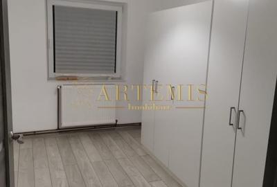 Apartament de 4 camere, decomandat, 82 mp., zona Stefan cel MARE. Apartament de 4 camere, decomandat, 82 mp., zona Stefan cel MARE. - 4