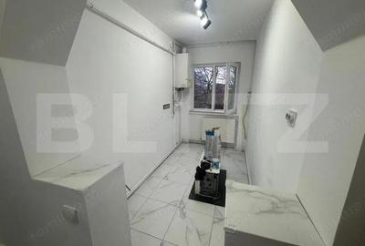 Apartament de vanzare, 50 mp, zona Micro 14 - 2