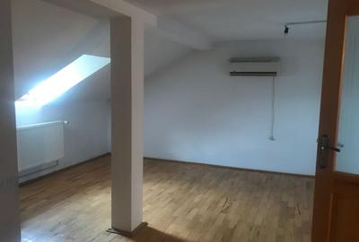 Casă cu 5 camere cu Canalizare în Găgeni - 5