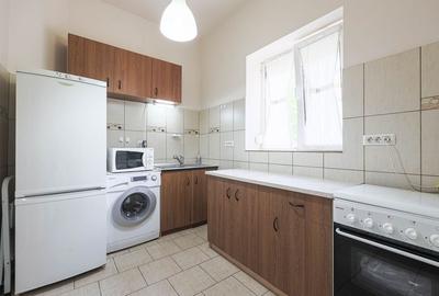 VÂNDUT! Apartament cu o cameră, Piața Catedralei, Arad. - 2