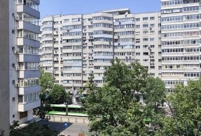 Apartament cu 4 camere decomandat, 90 mp, zona Titulescu - 13