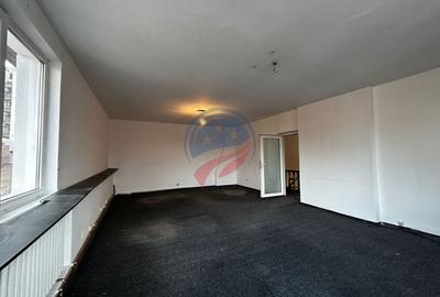 Spațiu comercial, de 225 mp, în Central - 20