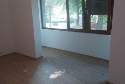 Apartament cu 2 camere în Central - 3
