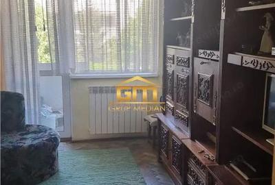 Apartament cu 3 camere decomandat în Traian - 1