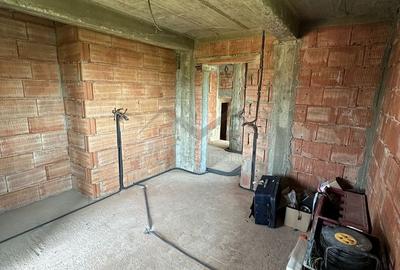 Casă individuală cu 4 camere cu Canalizare în Valea Adâncă - 17