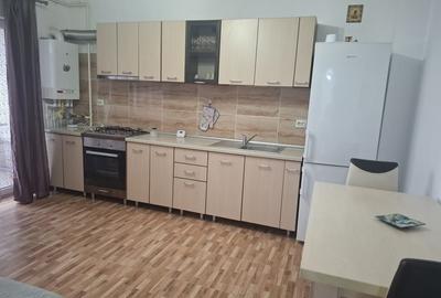 Apartament cu 2 camere decomandat în Apărătorii Patriei - 2