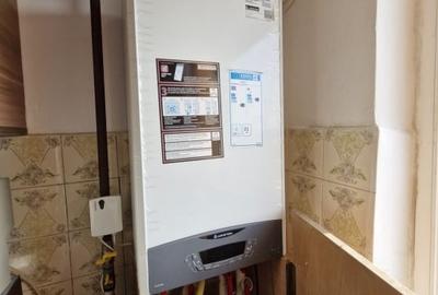 Apartament cu 3 camere decomandat în Eforie Nord - 12