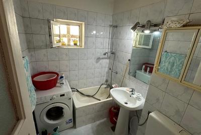 Apartament cu 3 camere semidecomandat în 1 Mai - 11