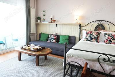 Inchiriez garsoniera, zona Ateneul Roman Studio for rent - 2