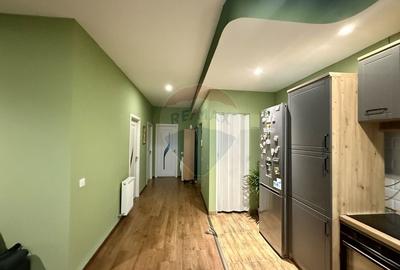 Apartament cu 3 camere,balcon si priveliste superba, Baciu,COMISION 0% - 10