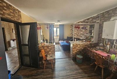 Casă cu Teren 1000 Mp în Grindu - 6