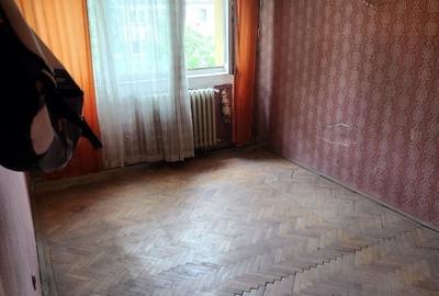 Apartament cu 3 camere decomandat în Circumvalațiunii - 9