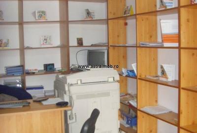 Spațiu comercial, 22 mp în Micro 6