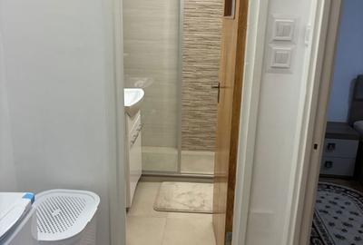 Apartament cu 3 camere în Titan - 2