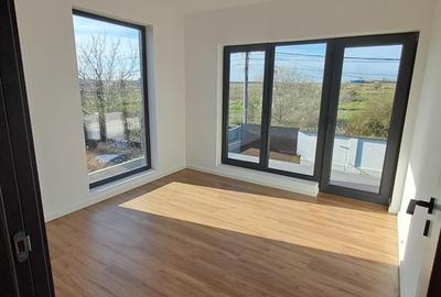 Casă individuală cu 4 camere cu Teren 200 Mp în Exterior Sud - 7
