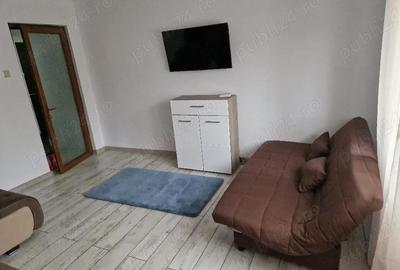 Garsonieră decomandată în Iacobeni