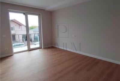 Duplex superb - Zona M CITY - despartit prin camera tehnica - asfalt - toate uti - 9