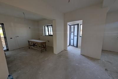 Casa cu vedere spre padure! Hemeiusi - incalzire pardoseala - 5