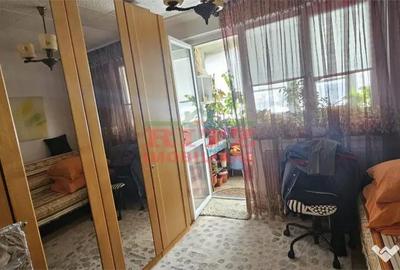 Apartament cu 3 camere decomandat în Central - 6