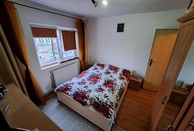 4 camere,et 2, Torontalului, 2 bai, 2 balcoane, centrala proprie, clima - 22