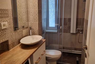 Apartament cu 2 camere decomandat în Central - 10