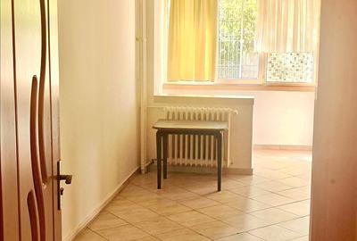 Garsonieră, spațiu comercial, investiție -Parc/Piață/Metrou Dr. Taberei - 1