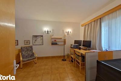 Casă cu 6 camere cu Teren 912 Mp în Brănești - 3