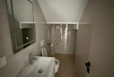 Duplex cu 4 camere cu Canalizare în Popas Păcurari - 3