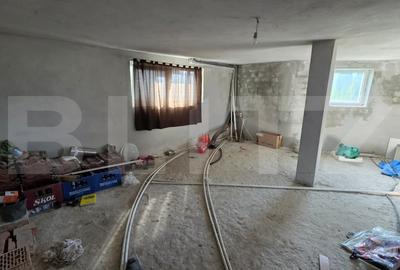 Casa de vanzare, cu 4 dormotoare si 10 ari teren, zona Unirea - 20