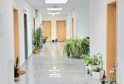 Apartament cu 2 camere decomandat în Avantgarden - 11