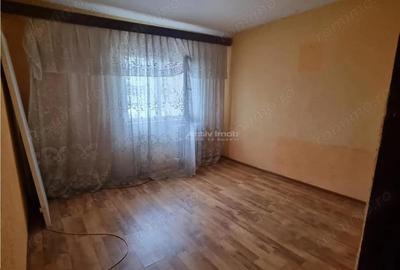 Apartament cu 3 camere decomandat în Libertății - 3