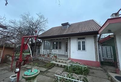 Casa plan parter, 63 mp utili, 366 mp teren, Bariera Valcii - 2