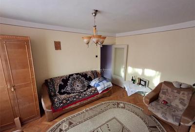 Resita, Chirie 2 cam., Micro III - 6