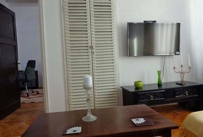 Inchiriez apartament doua camere ultracentral, strada Victoriei - 2