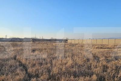 Teren de 1677 mp, în Central - 3