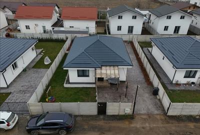 Casă individuală cu 3 camere cu Canalizare în Măgurele - 2