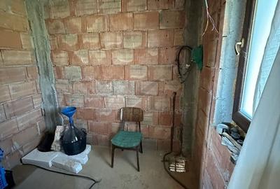 Casă individuală cu 4 camere cu Canalizare în Valea Adâncă - 12