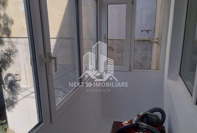 Apartament cu 3 camere semidecomandat în Brătianu