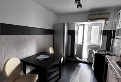 Apartament cu 3 camere decomandat, mobilat în Calea București - 6