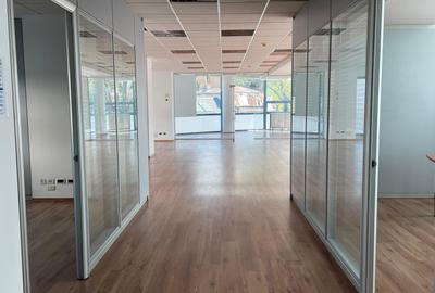 Birou, de 260 mp, în Victoriei - 2