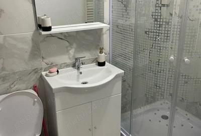 Garsonieră decomandată în Petros - 4