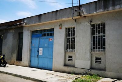 Spațiu industrial, de 122 mp, în Casa de Cultură - 3