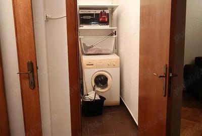 Apartament cu 2 camere decomandat, mobilat în Calea Călărașilor