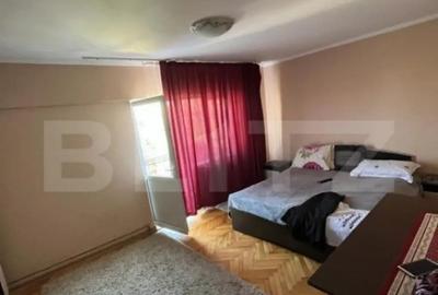 Apartament cu 3 camere decomandat în Carpați 2 - 4
