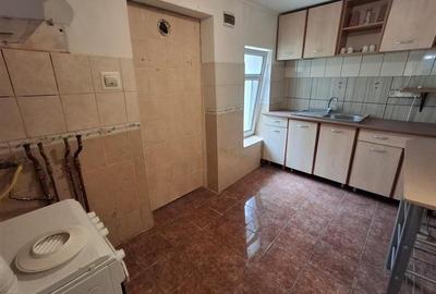 Casa 4 camere garaj pivnita 550mp teren zona Trei Stejari - 15