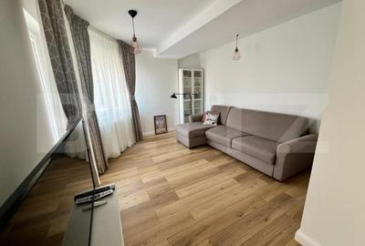 Apartament modern cu 2 camere, 52 mp,  centrala si AC, zona Centrala
