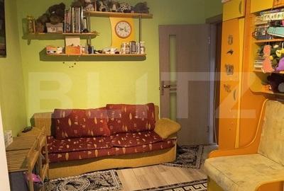 Apartament de vanzare, cu 2 camere, 38 mp, zona Dambu Pietros